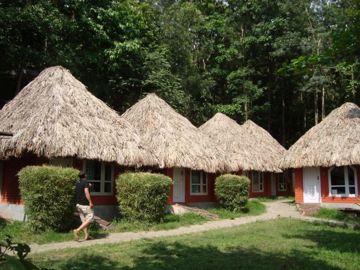 Eagle Eye Resorts Sangameswarpet Екстериор снимка