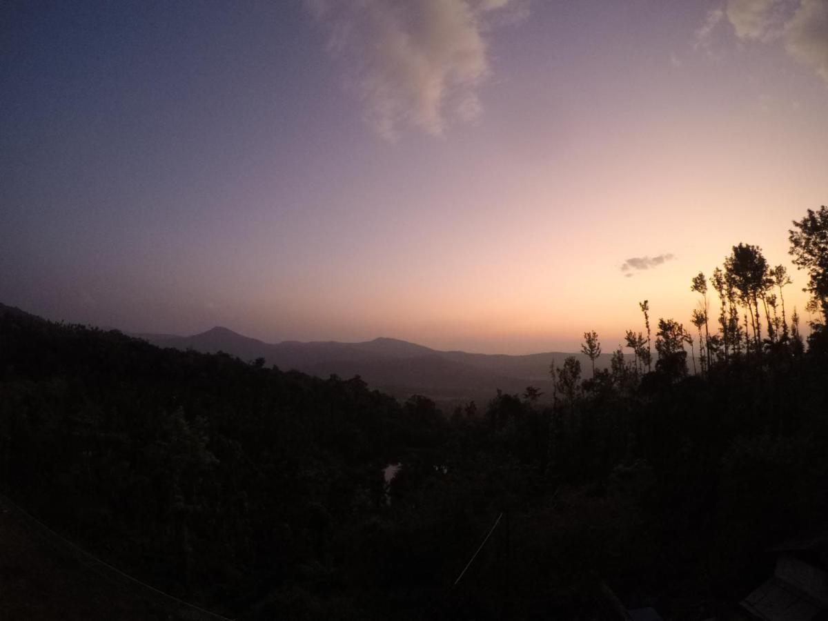 Eagle Eye Resorts Sangameswarpet Екстериор снимка