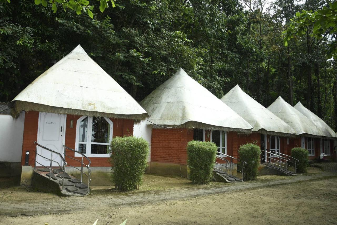 Eagle Eye Resorts Sangameswarpet Екстериор снимка