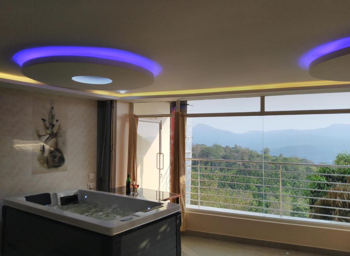 Eagle Eye Resorts Sangameswarpet Екстериор снимка