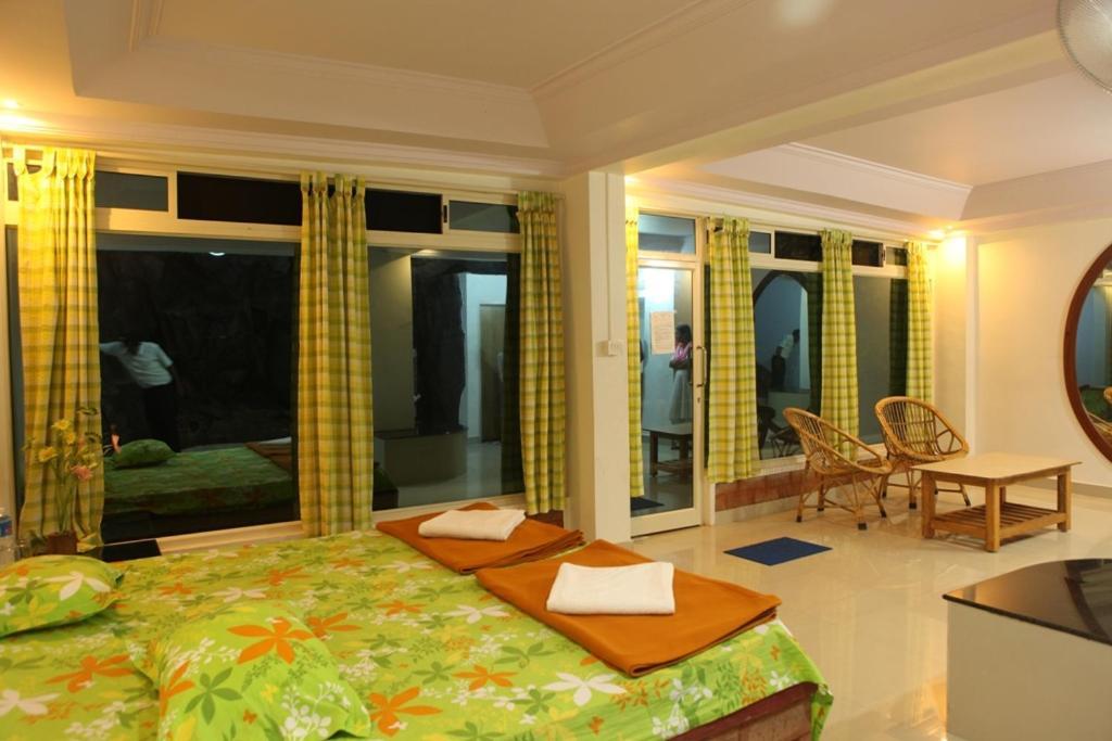 Eagle Eye Resorts Sangameswarpet Екстериор снимка
