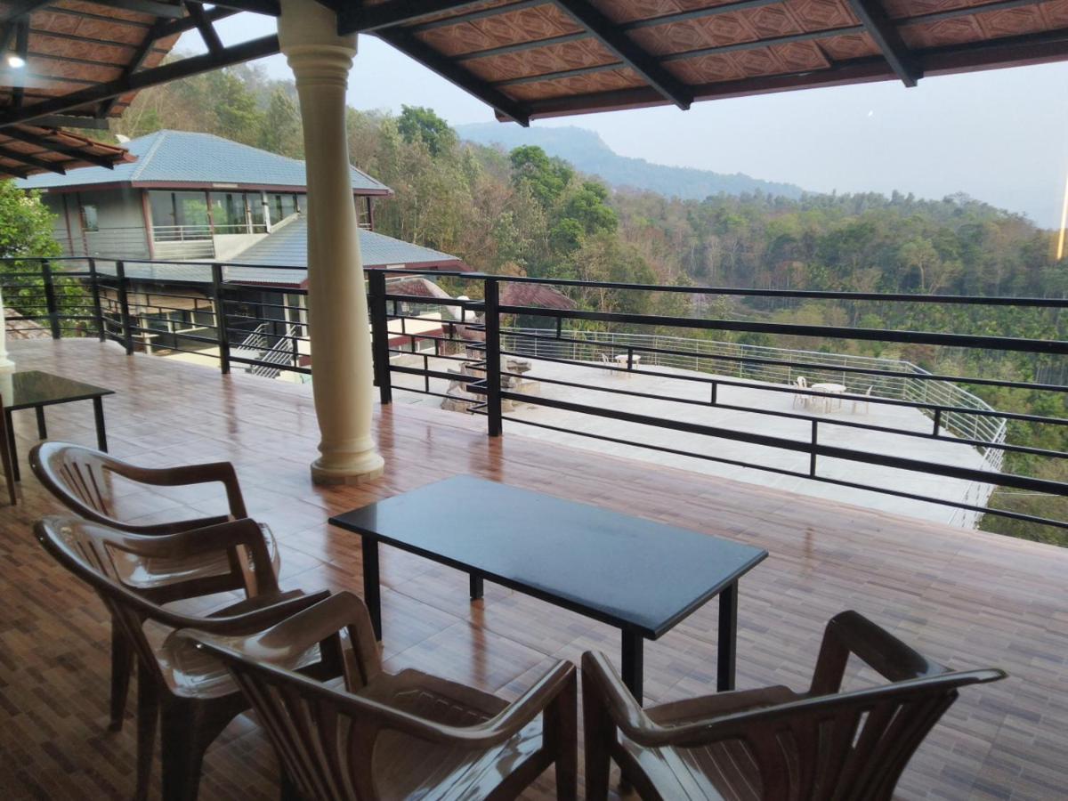 Eagle Eye Resorts Sangameswarpet Екстериор снимка